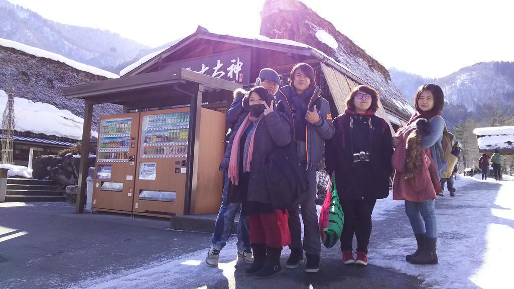 Guesthouse Anthut Shirakawa  Zewnętrze zdjęcie